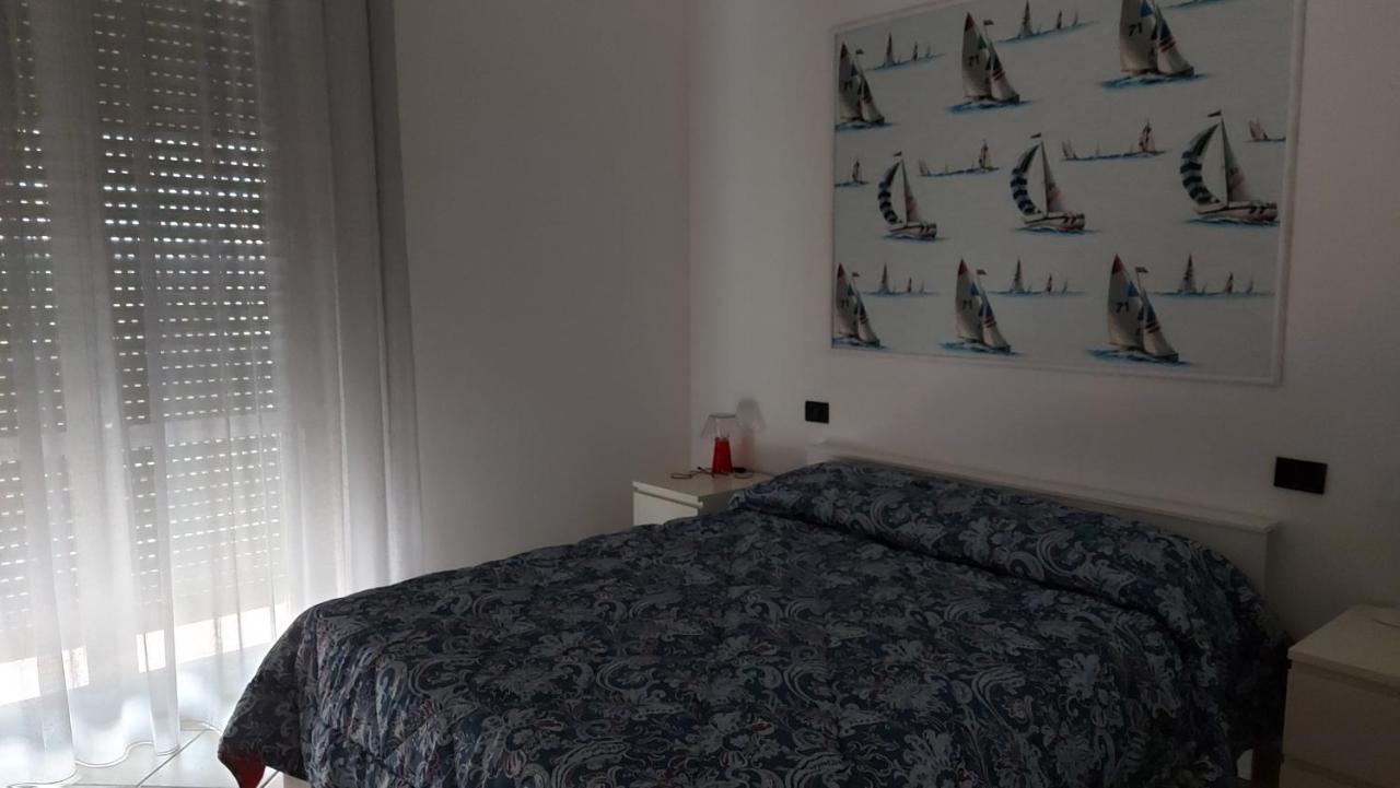 Appartamento Santa Costanza Con Piscina Сан-Винченцо Экстерьер фото