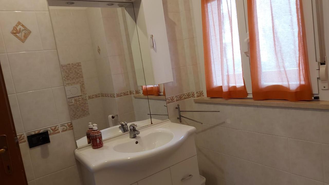 Appartamento Santa Costanza Con Piscina Сан-Винченцо Экстерьер фото